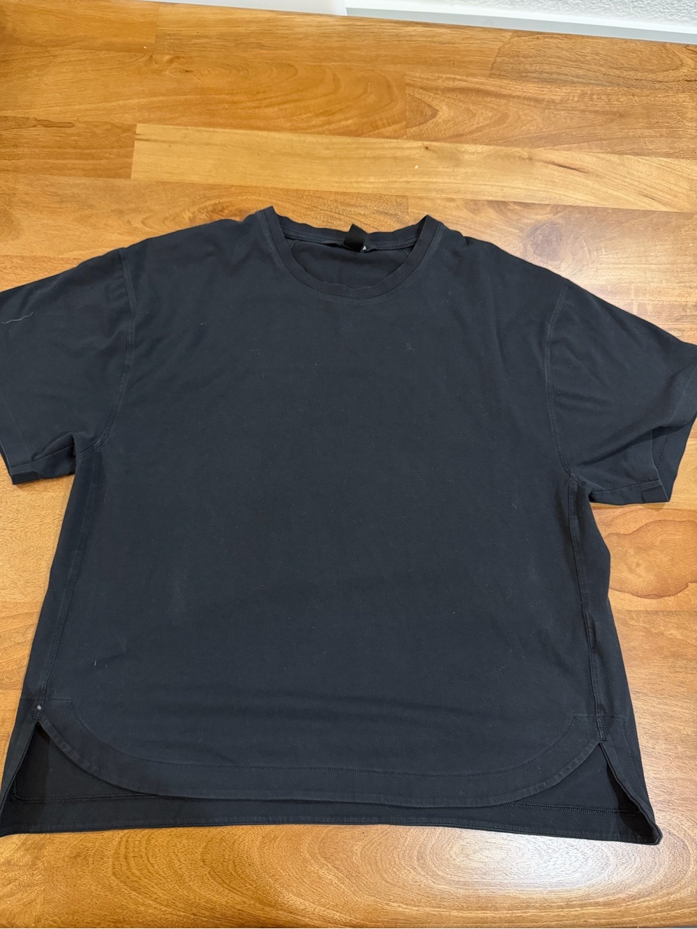 Athleta Women’s Black Short-Sleeve Crew Neck Cotton Blend Tee - Size Medium